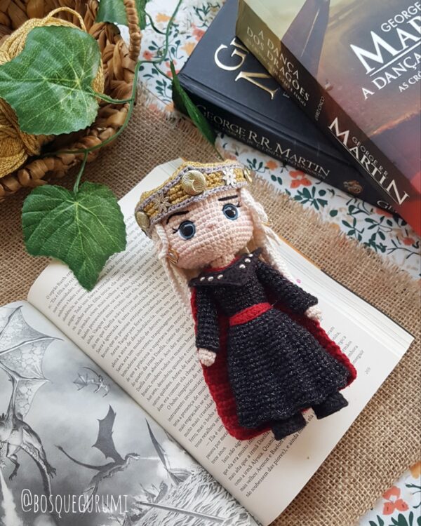 Rhaenyra Targaryen [PT/ENG] receita de amigurumi • amigurumi pattern - Image 8